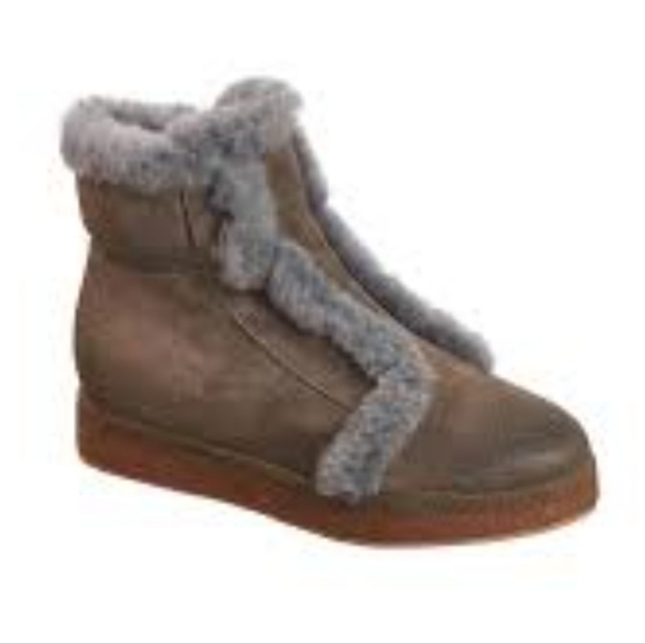 NEW Antelope Fur Trim Ankle Boot Taupe Gray - Picture 1 of 11